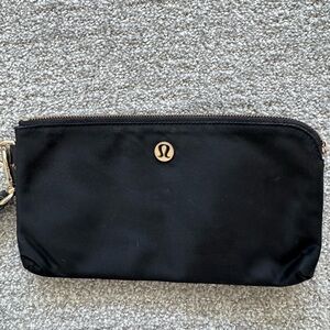 Lululemon black wallet